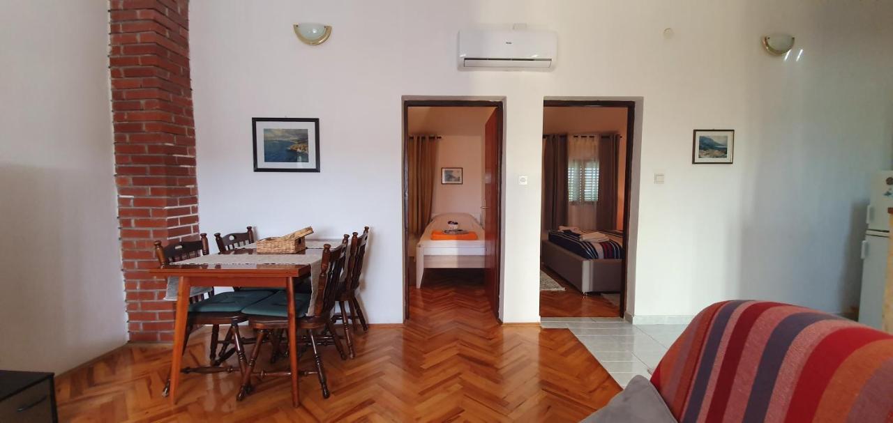 Apartman Suky Sukošan Εξωτερικό φωτογραφία